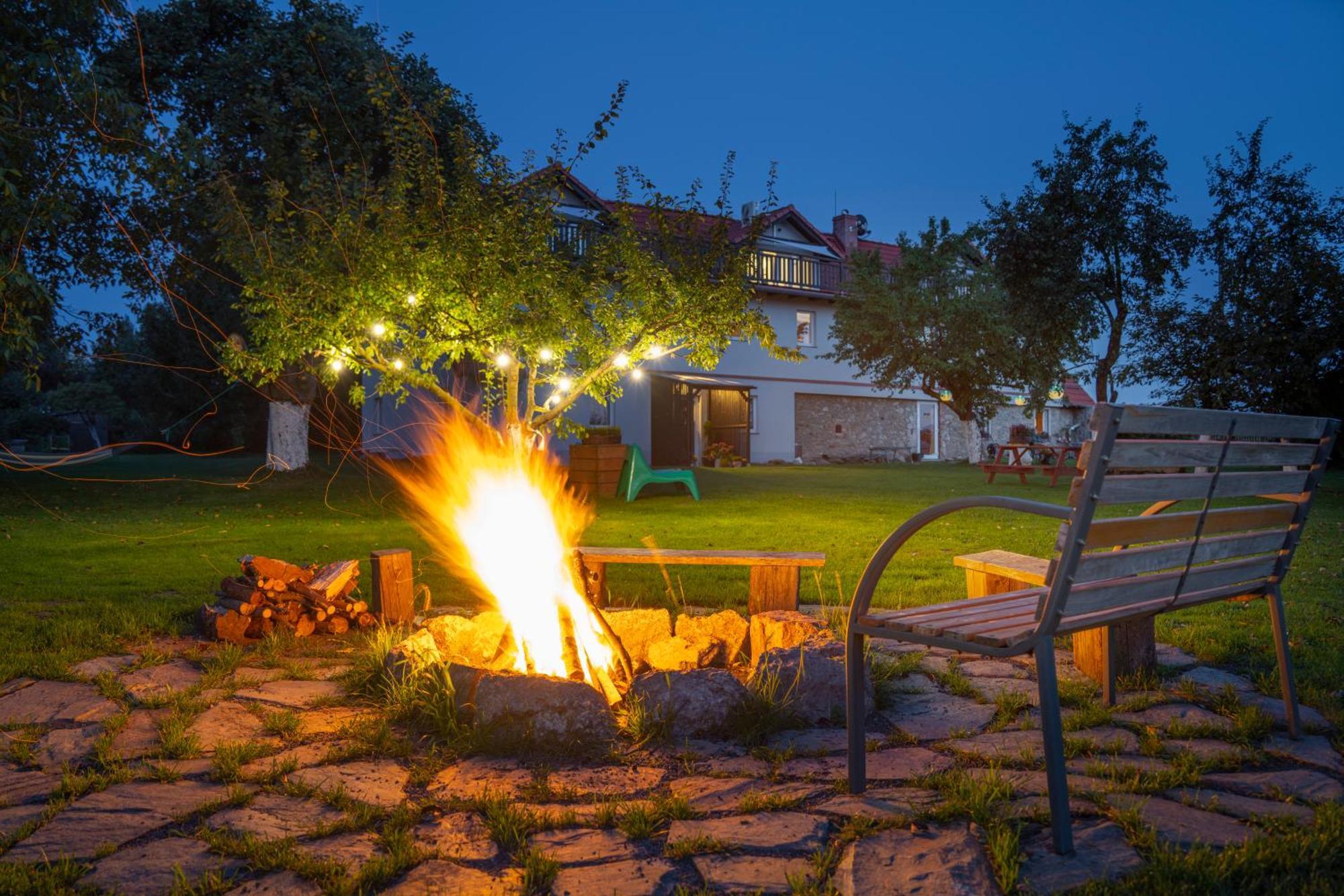 Dom W Domu - Izera Glamping Bed & Breakfast Gajowka  Luaran gambar