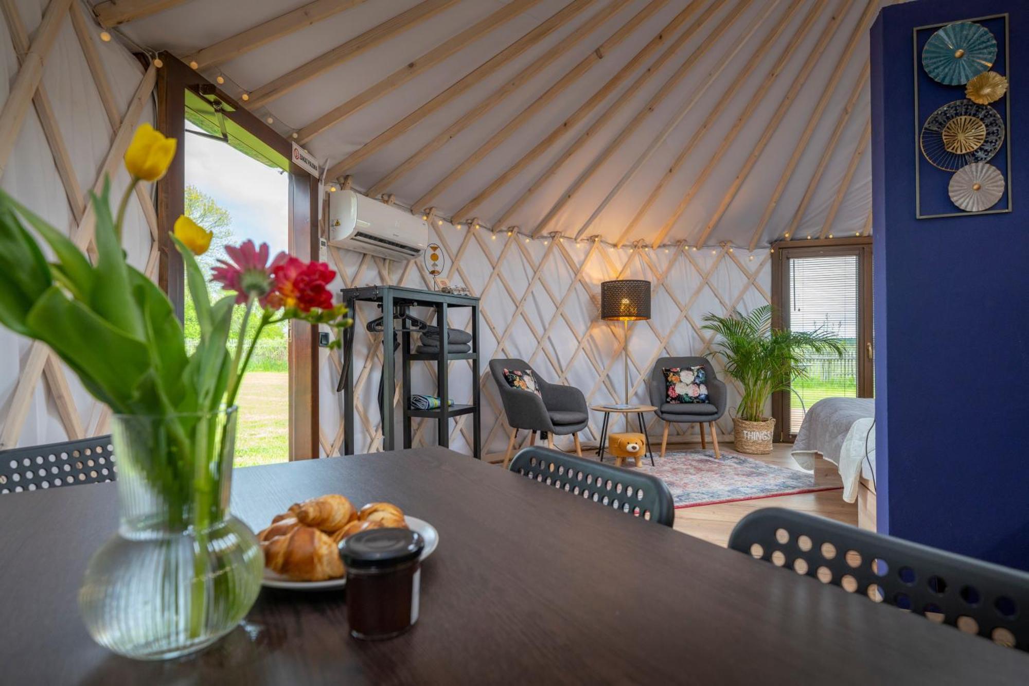 Dom W Domu - Izera Glamping Bed & Breakfast Gajowka  Bilik gambar