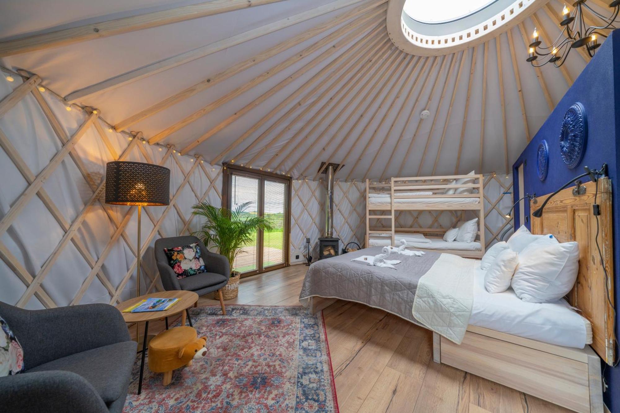 Dom W Domu - Izera Glamping Bed & Breakfast Gajowka  Bilik gambar